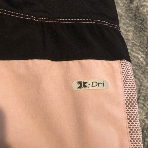 Reebok workout athletic shorts - Picture 7 of 8